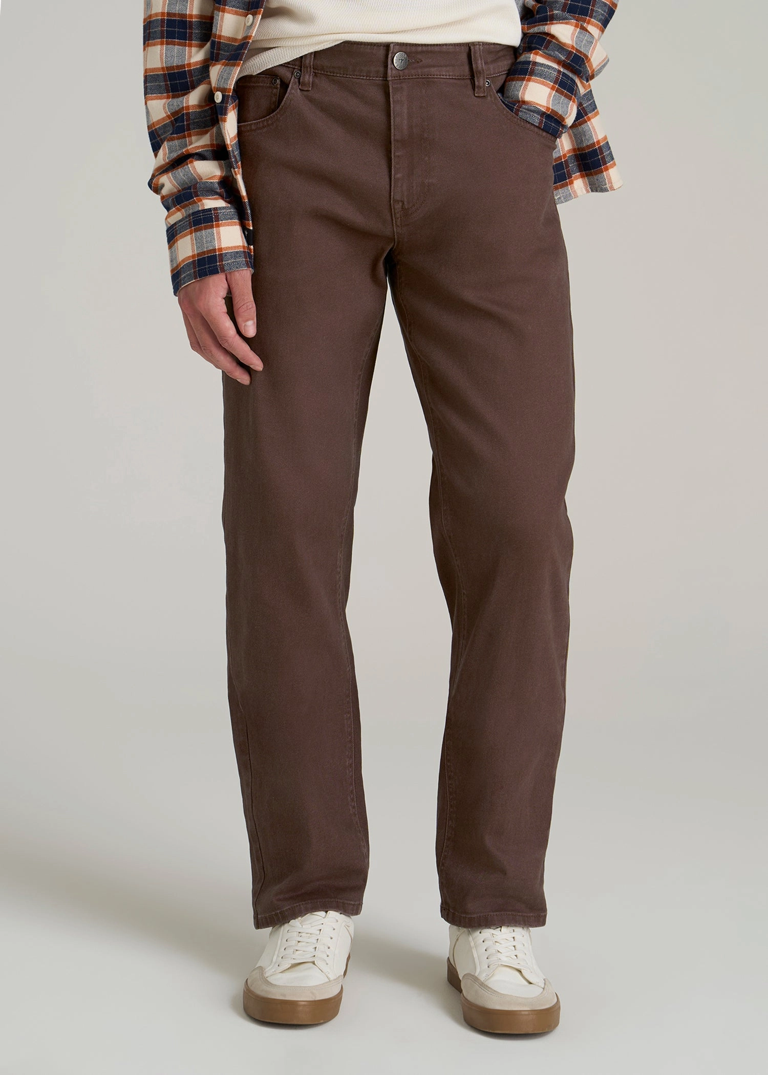 Effortless casual Outfit Ready Style J1 Straight Fit Colored Jeans for Tall Men in Dark Toffee