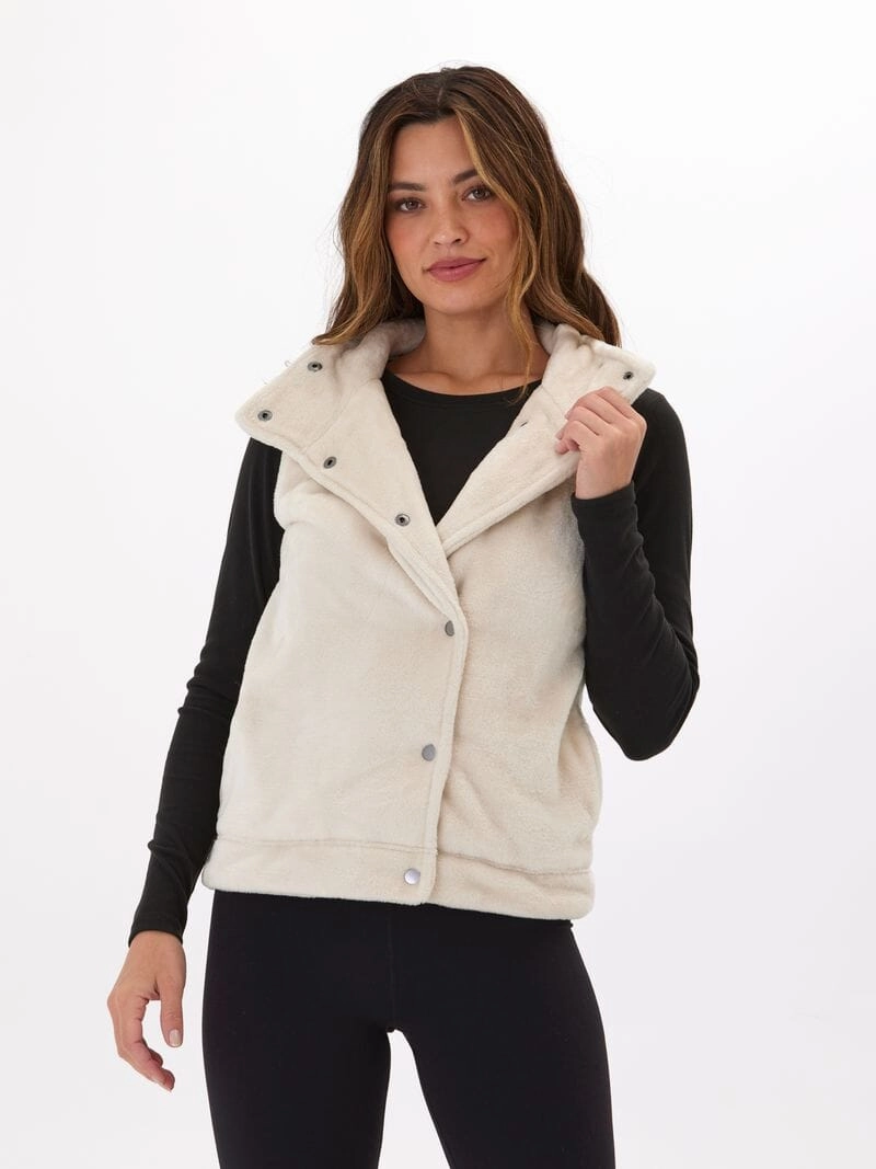 Asymmetric Hemline Warmth Retention Kelsey Sherpa Vest