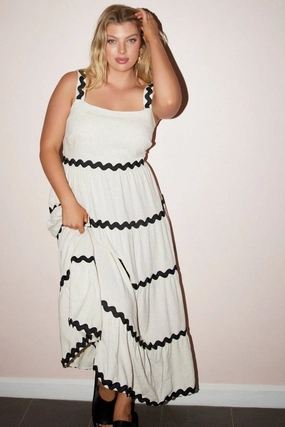 Refined Simplicity Beige Midi Dress Sleeveless Ric Rac Tiered Linen Blend