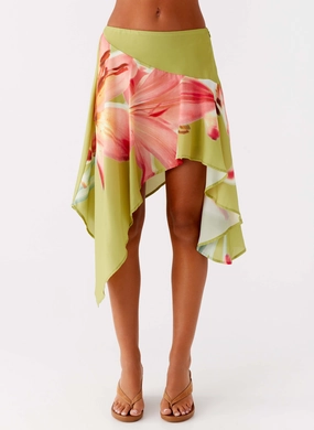 Kia Low Rise Asymmetrical Midi Skirt - Jungle Floral Simple Comfort