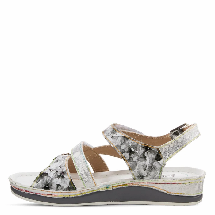 Metal Ring L'Artiste by Spring Step Women's Sumacah Sandal - Silver Multi