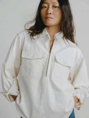 Zip Popover, Broken Twill, Putty Snag Free Knit Elegant Styling