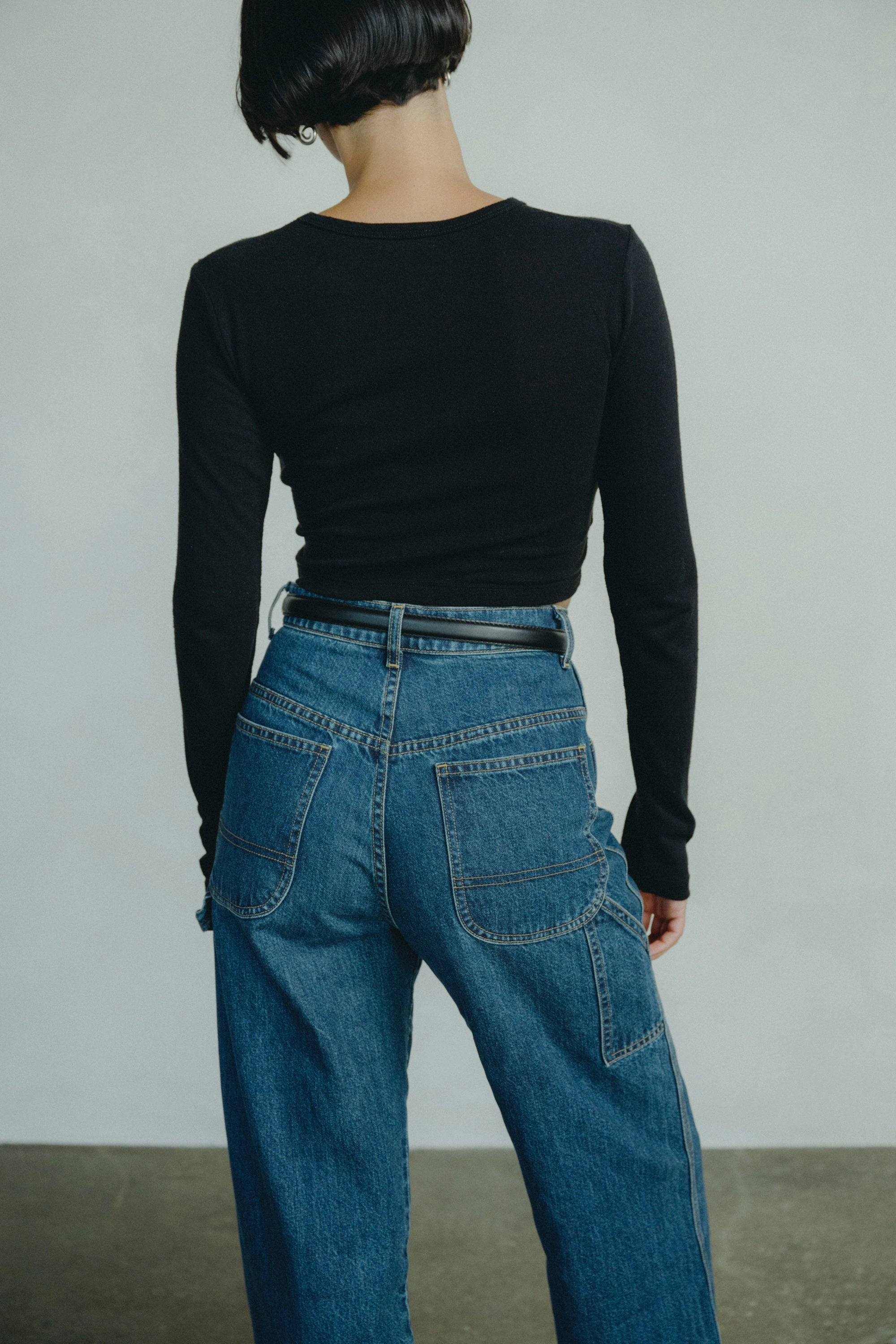 Lia Top, Regen Silk Noil Jersey, Black Wrinkle Resistant Material