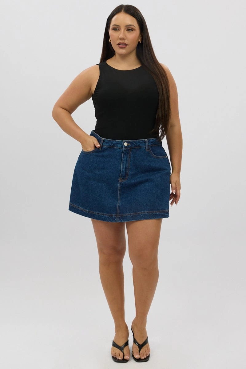 Subtle Details Denim Skorts High Rise