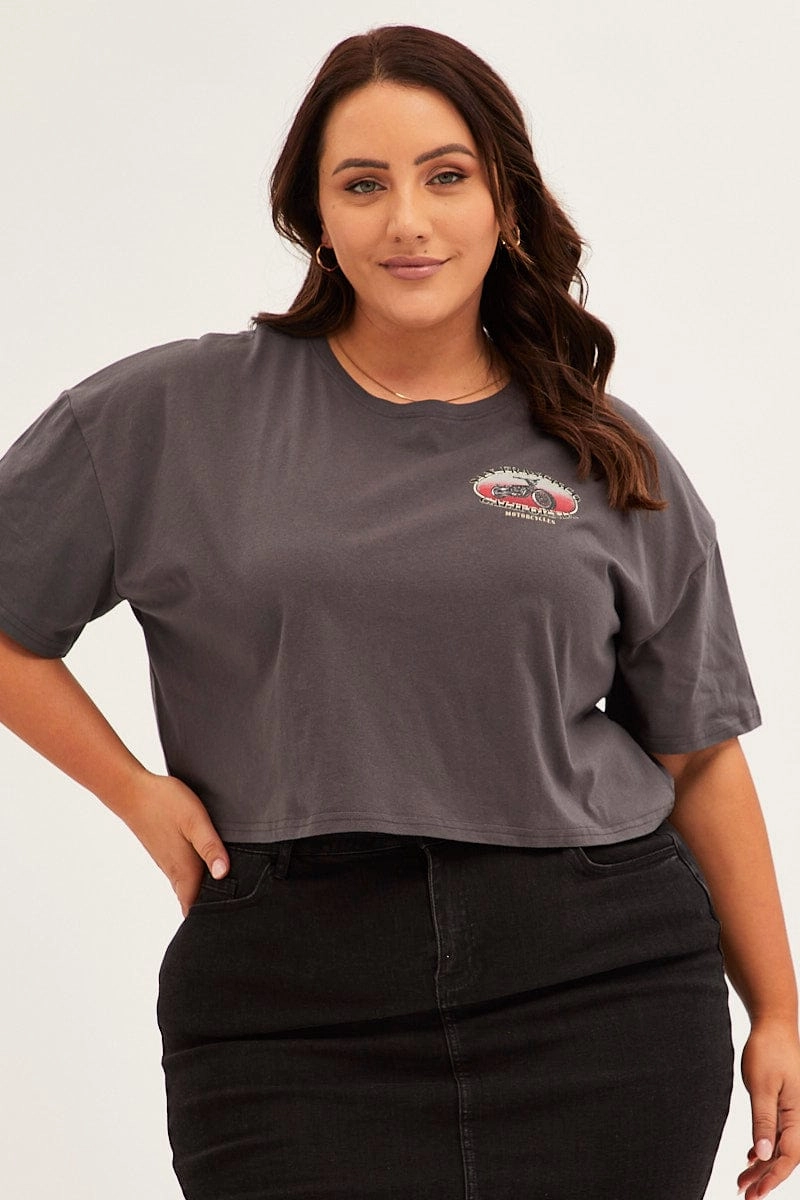 Grey Graphic T-shirt Crop Crew Neck Short Sleeve Seam Free Edging Light and Cozy