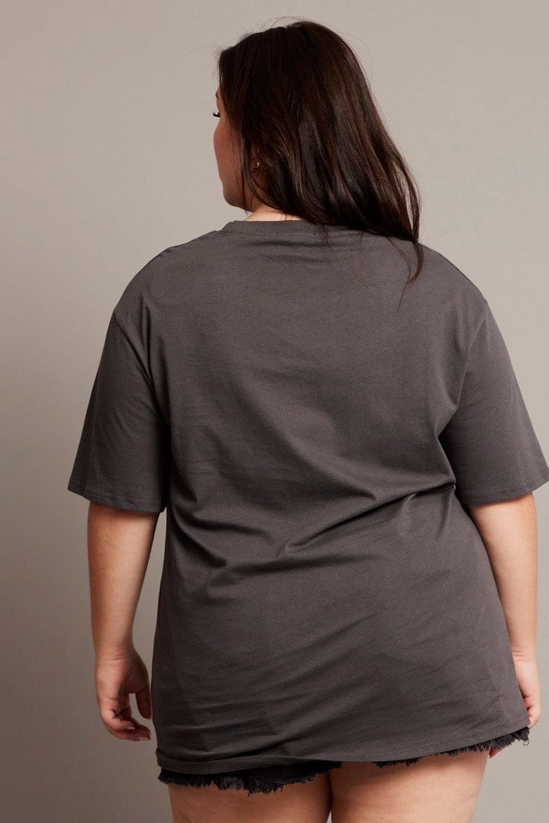Grey Graphic T-shirt Short Sleeve Crew Neck Plus size clothing Sustainable Packaging