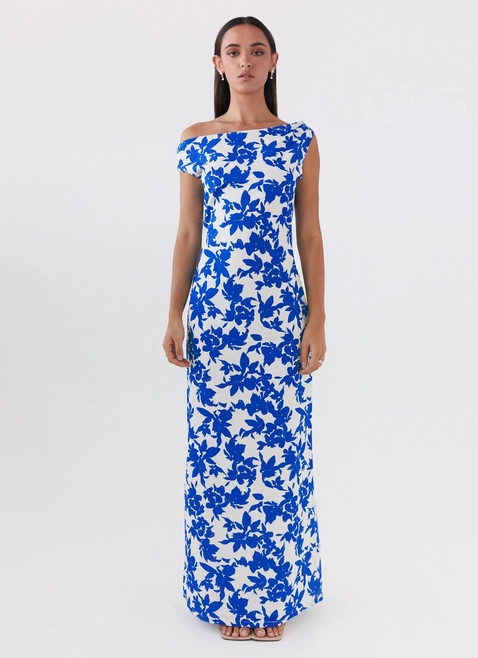 Relaxed Movement OdorControlTreatment Pyper Off Shoulder Maxi Dress - Blue Floral