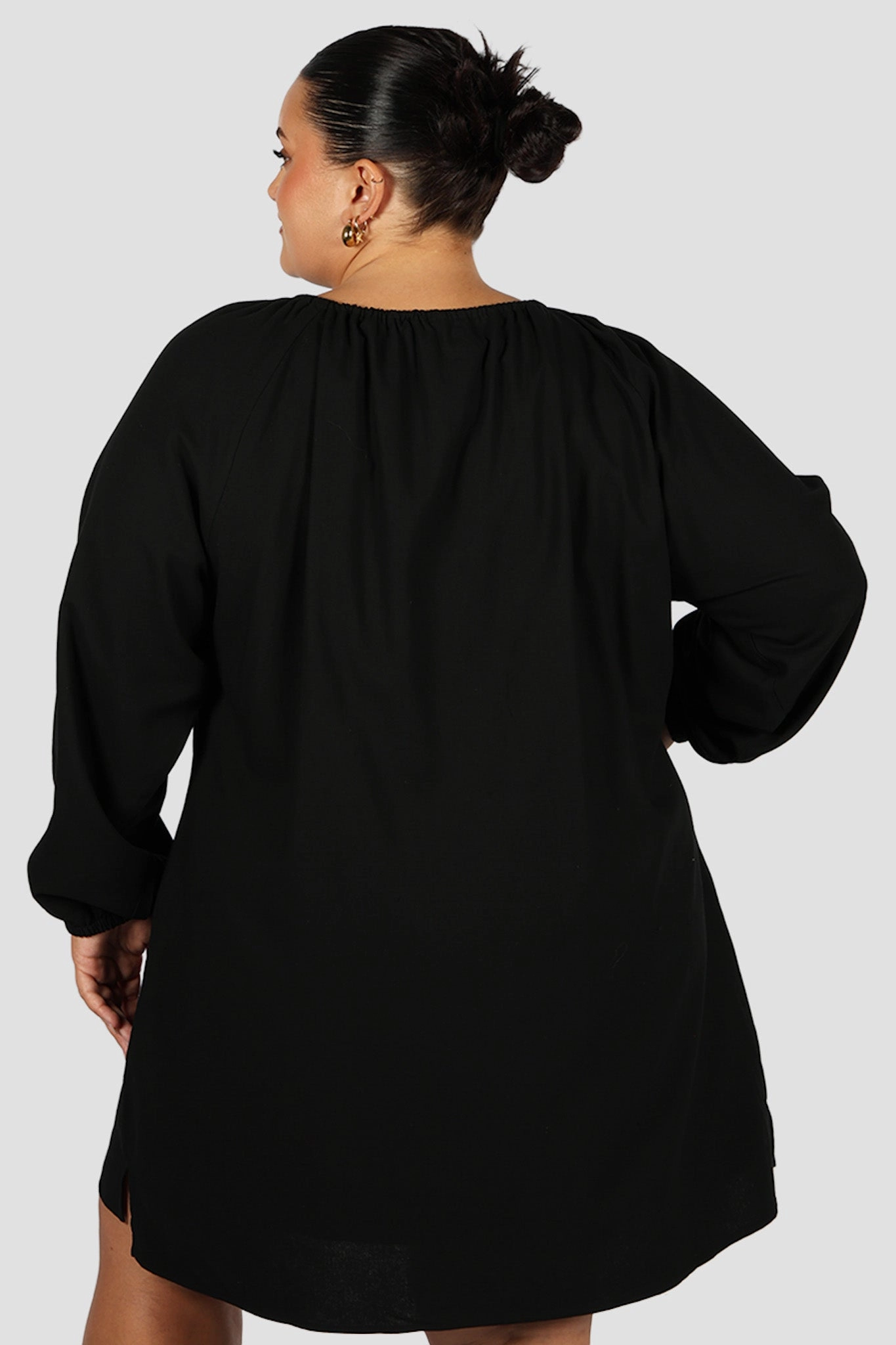 Easy Pairing Body Flow EADIE DRESS BLACK