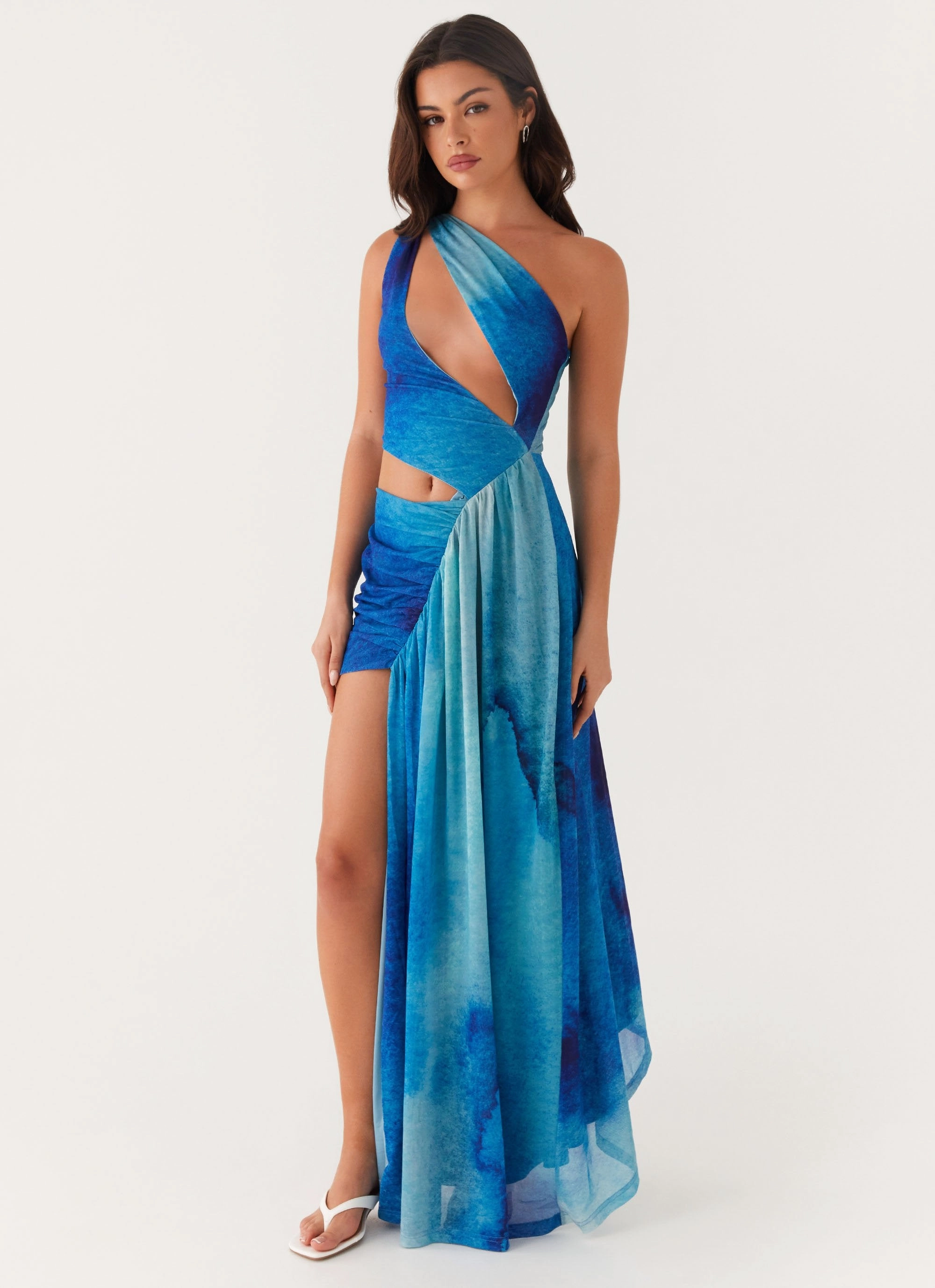 Sleek and Flattering Blinded Maxi Dress - Blue Tie Dye