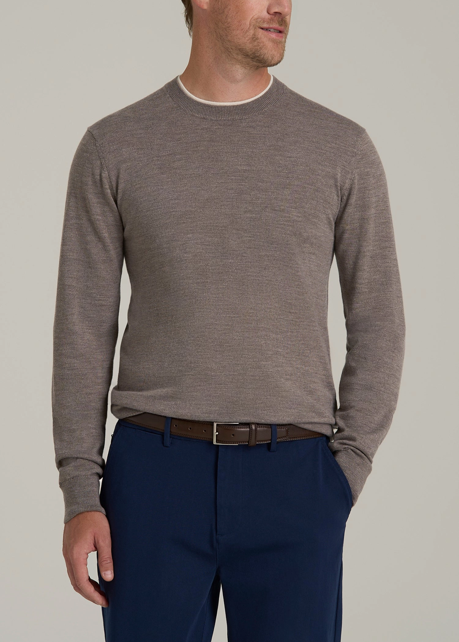 Merino Wool Crewneck Tip Sweater for Tall Men in Pinecone Graphic Design Comfortable Fashion