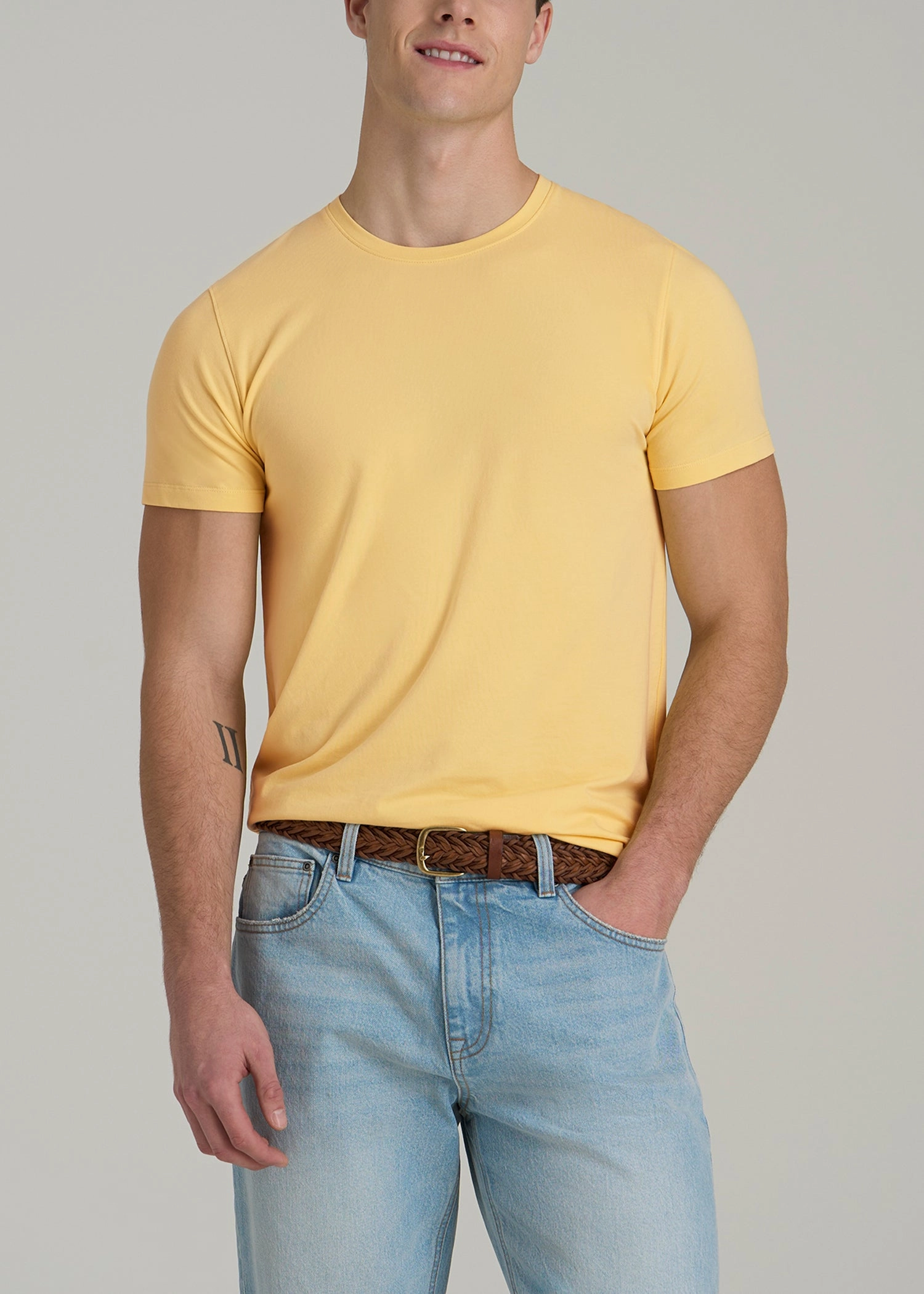 GarmentWashed Softness Breathable fabric The Essential MODERN-FIT Crewneck Tee for Tall Men in Lemon Drop