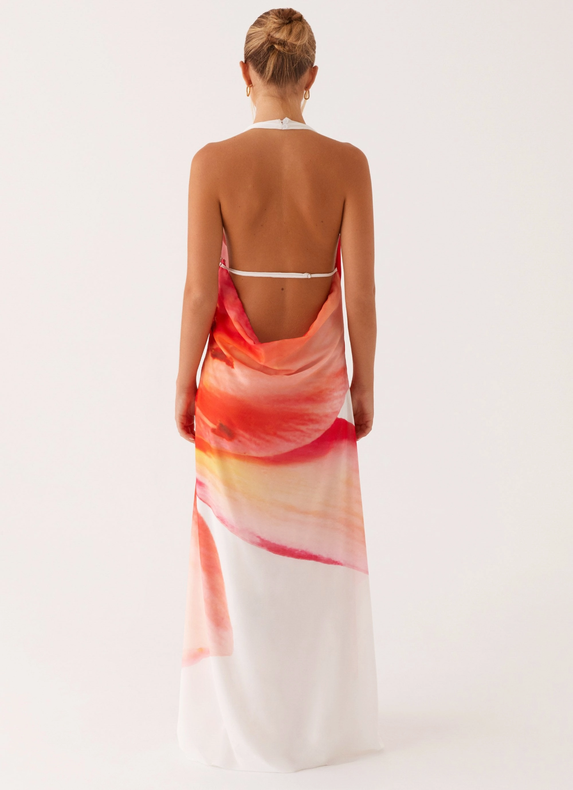 Romantic Hour Night Appeal Calabasas Maxi Dress - White Floral