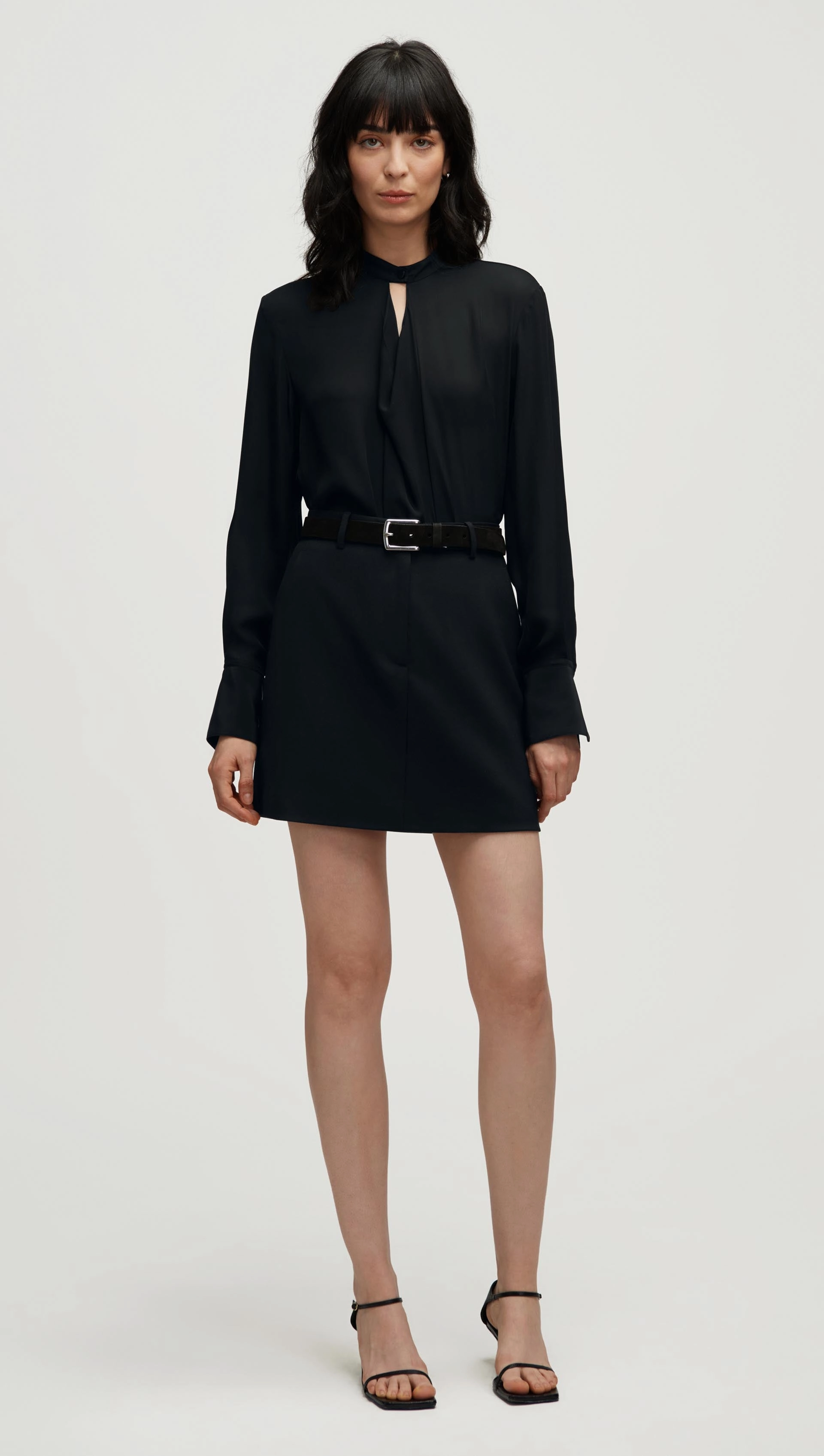 Mini Tailored Skirt in Seasonless Wool | Black Easy Outfit
