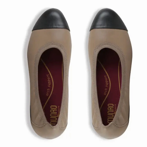 Munro Women's Mila Ballet Flat - Woodsmoke Combo Sand Hike