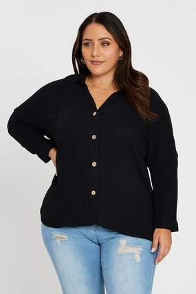 Black Long Sleeve White Cotton Crush Shirt Soft Stretch Collar Daytime Look