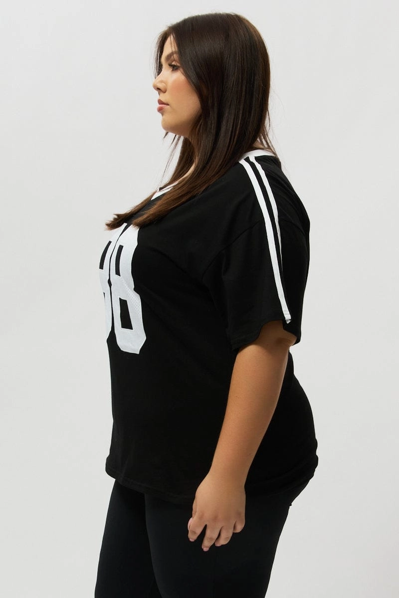 Soft Material Outdoor Style Trend Black Graphic T Shirt Short Sleeve V Neck