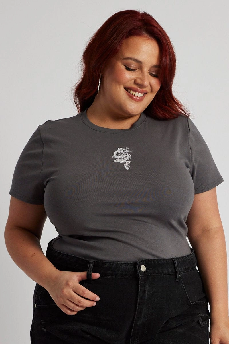 Effortless Design Grey Graphic T-shirt Short Sleeve Crew Neck Embroidered