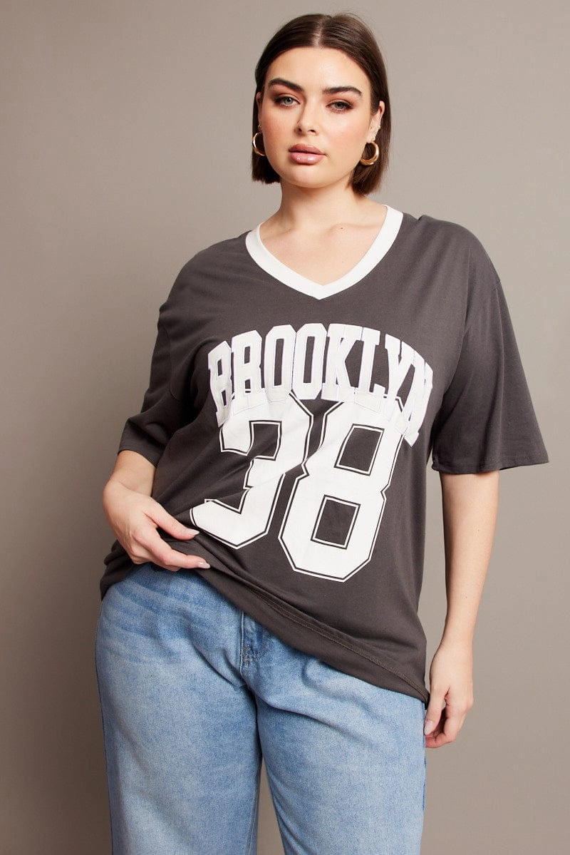 spring fashion All-Day Stretch Grey Oversized T-shirt Short Sleeve V-Neck