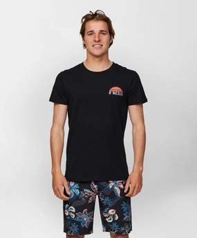 Mountain T-Shirt - Black Flexible Fit Design Active Comfort