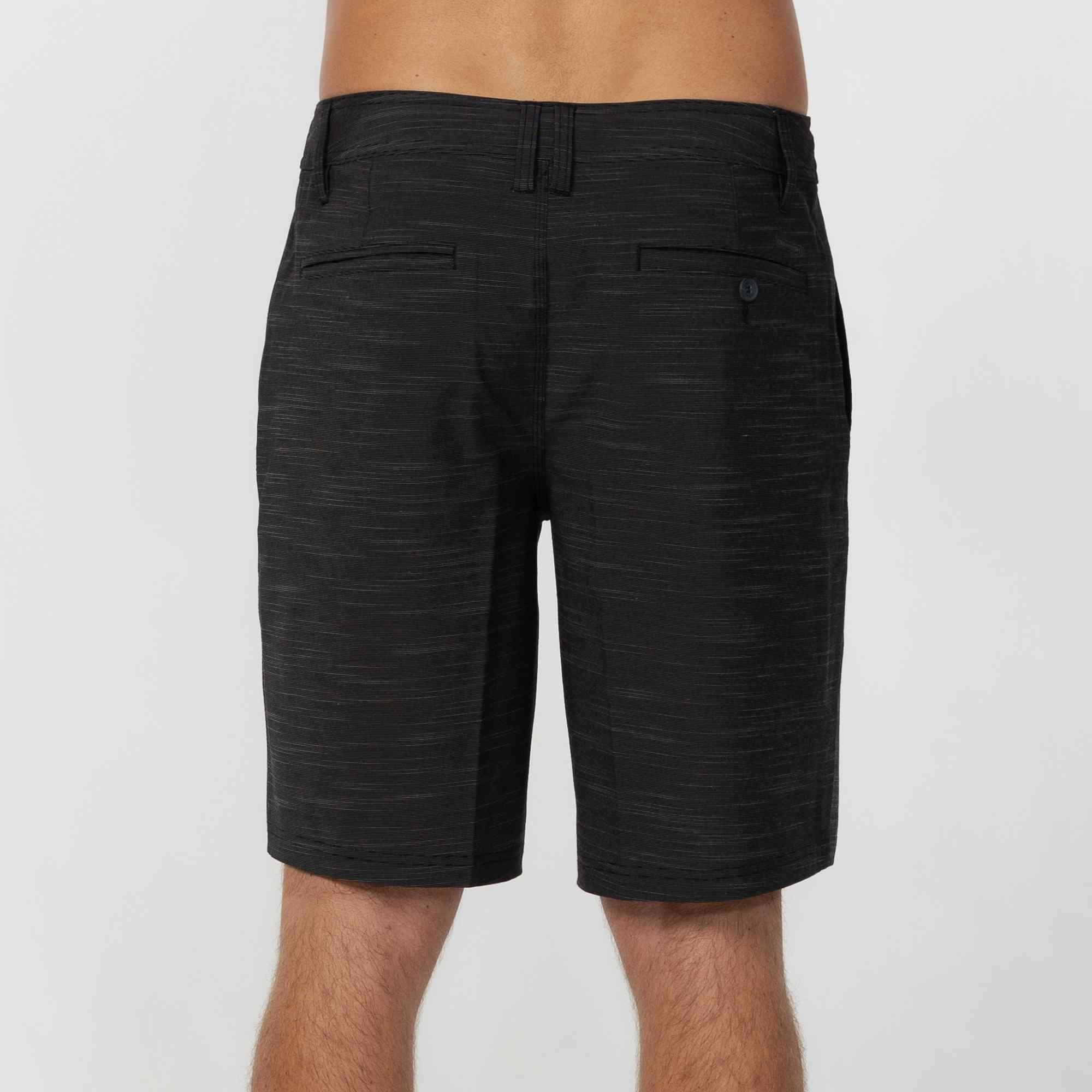 Sleek Comfort Reserve Slub 20" Hybrid Short - Black