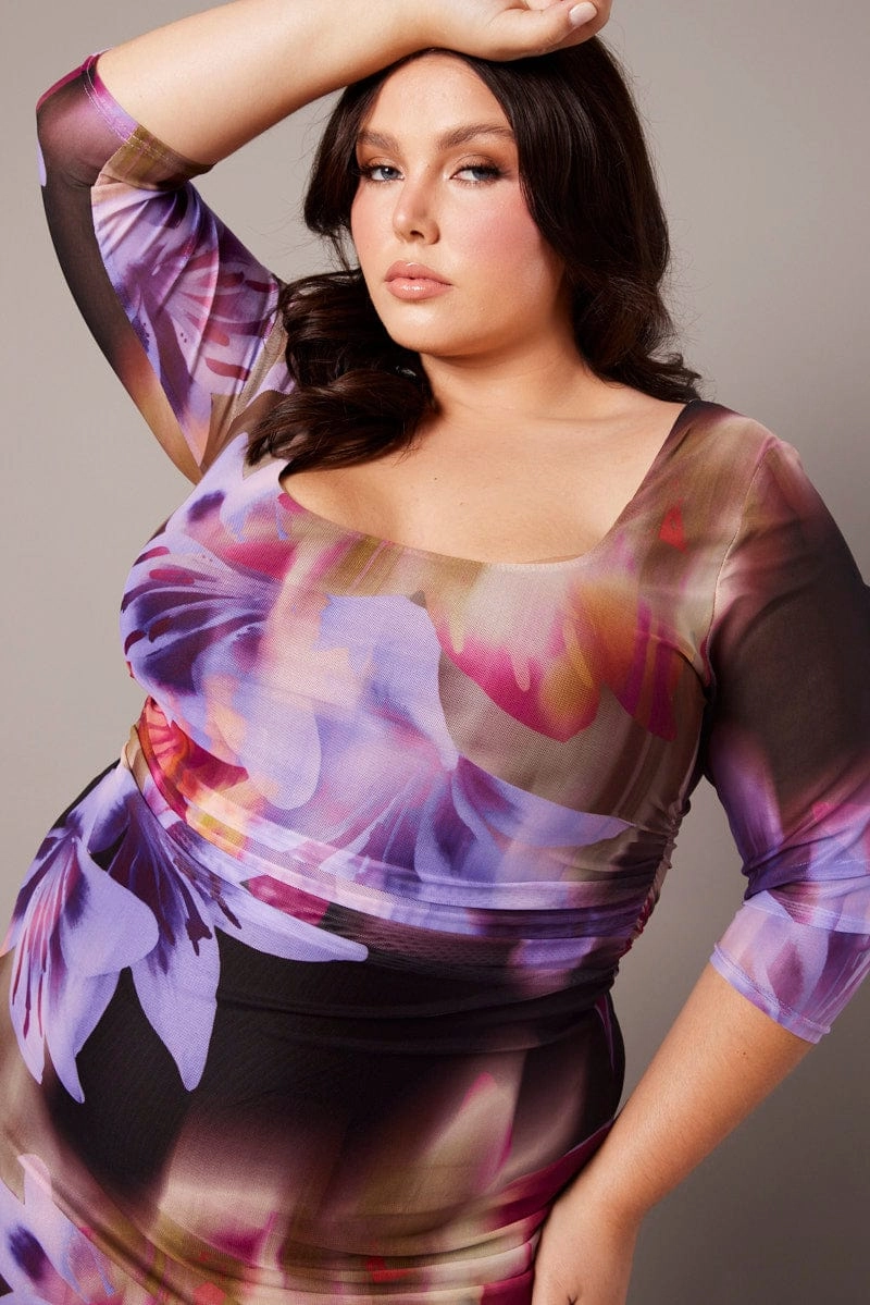Warm Soft Graceful Ease Multi Abstract Mesh Scoop Neck Short Sleeve Dress