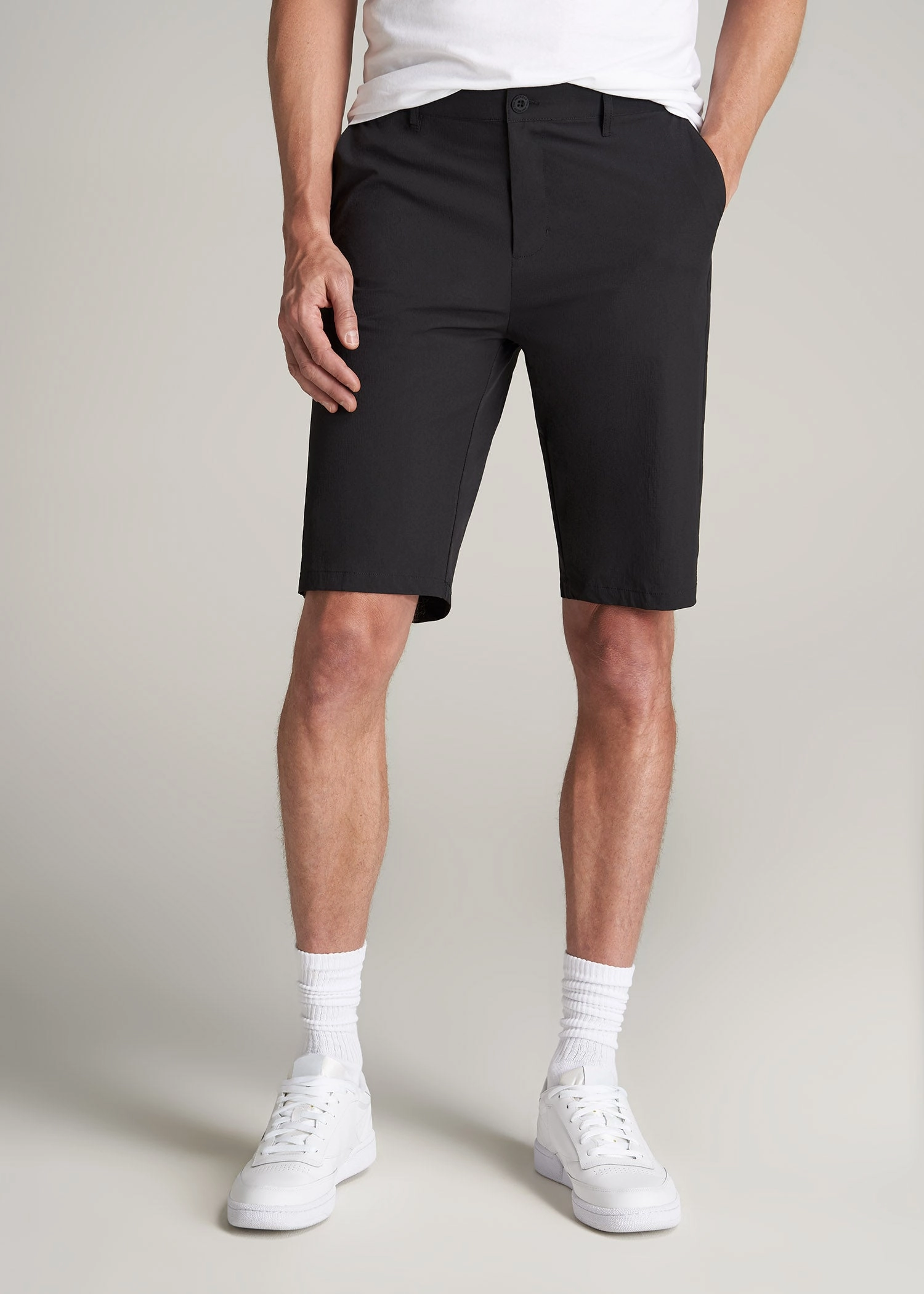 Premium Hybrid Shorts for Tall Men in Black Clean Stretch Motion Support