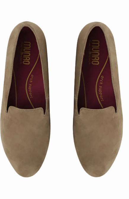 Munro Women's Elena Flat Loafer - Fawn Suede All-day Comfort Step Fresh