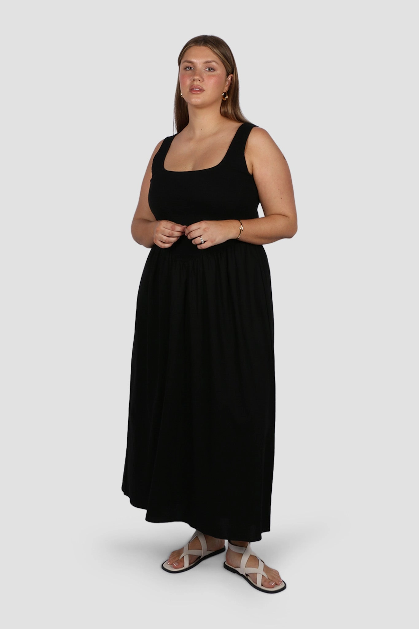Clean Drape Timeless Look Wear MYRA DRESS BLACK