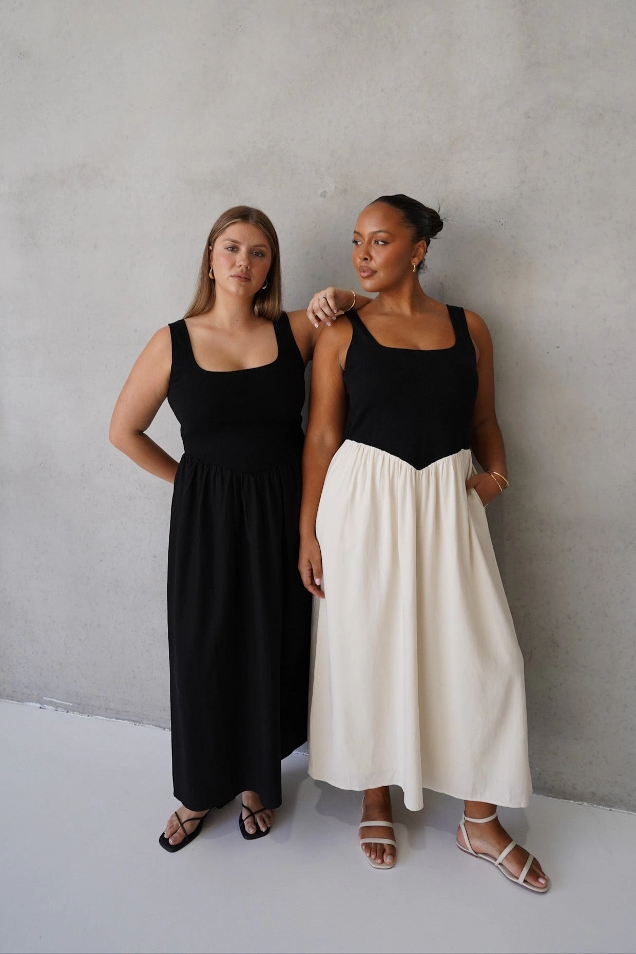 MYRA DRESS BLACK Pretty Glow