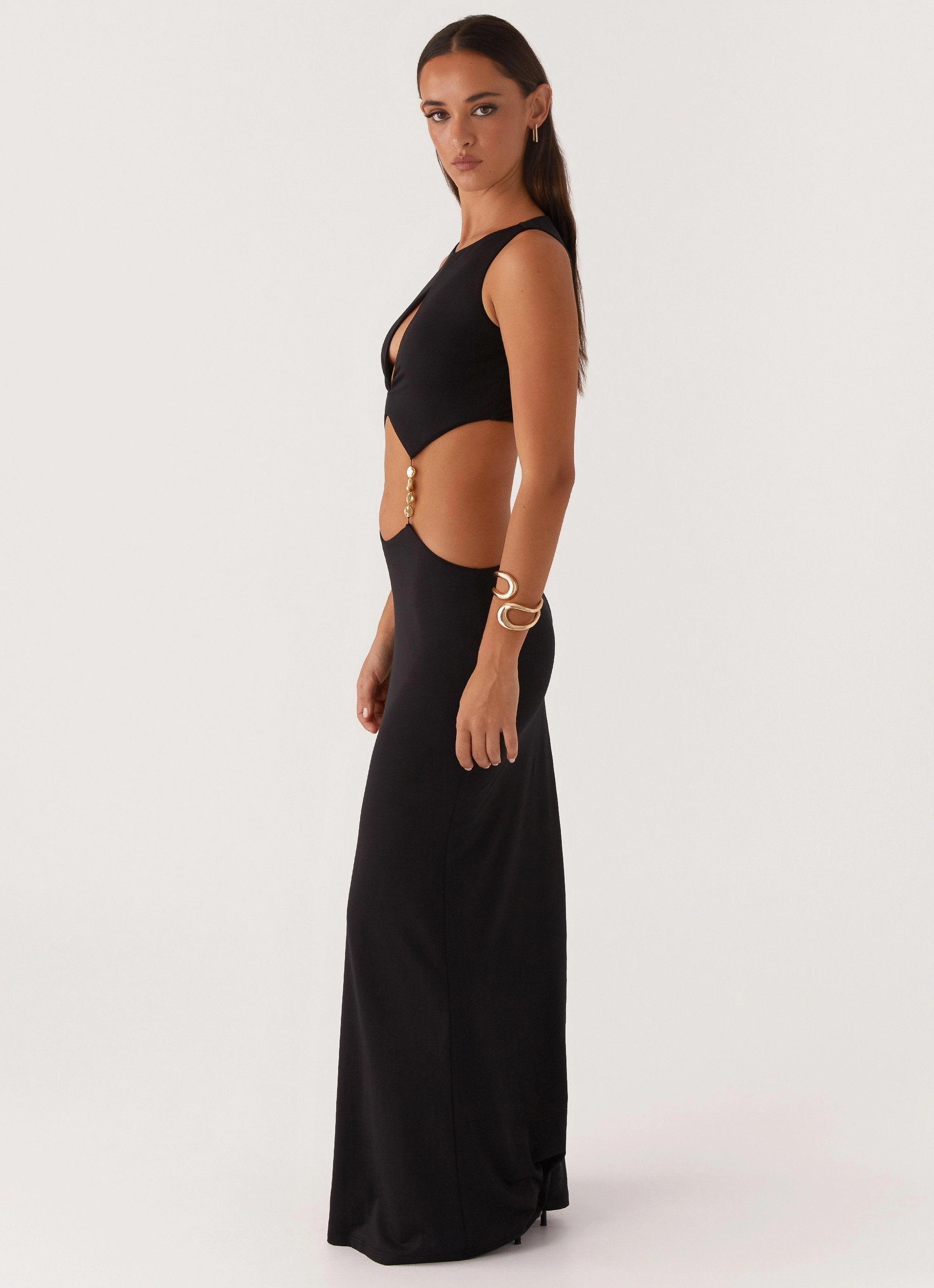 Breathable Feel Nadiya Maxi Dress - Black