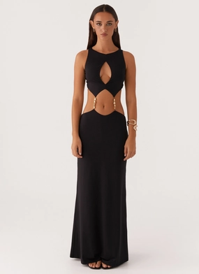 Cool Undertone Nadiya Maxi Dress - Black