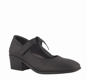 Naot Women's Nobility Mary Jane - Black Gentle Motion