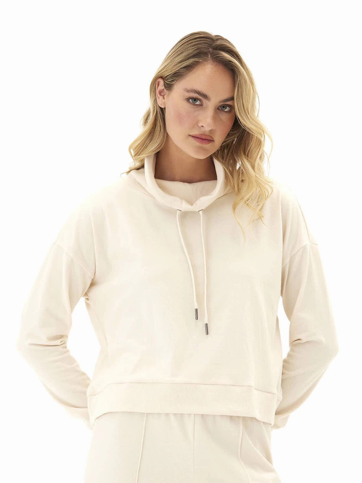 Lightweight Polyester Blend Shai Cozy Fleece Cowl Neck Pullover