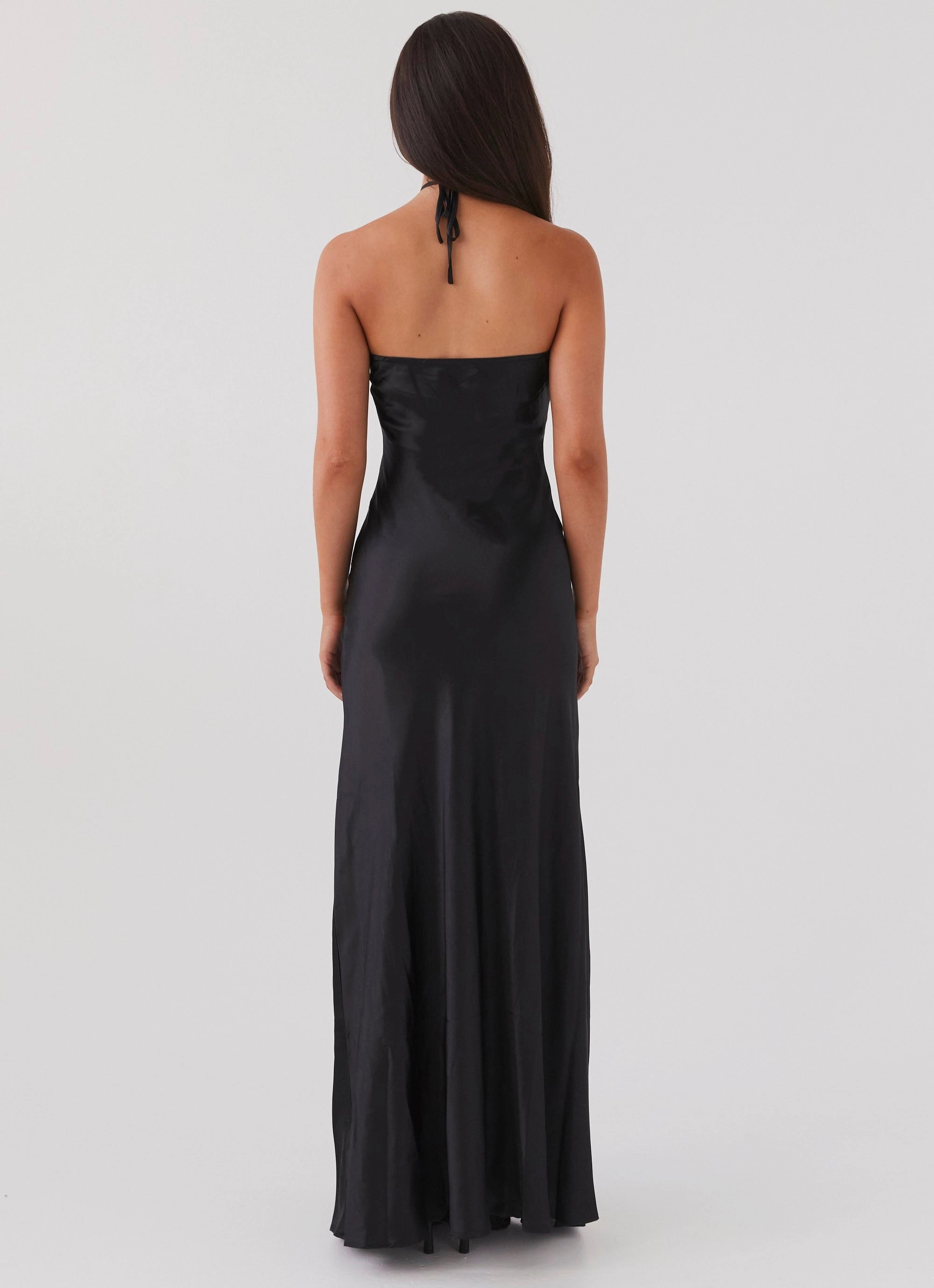 Feminine Mood All-Day Wear Noir Symphony Maxi Dress - Black