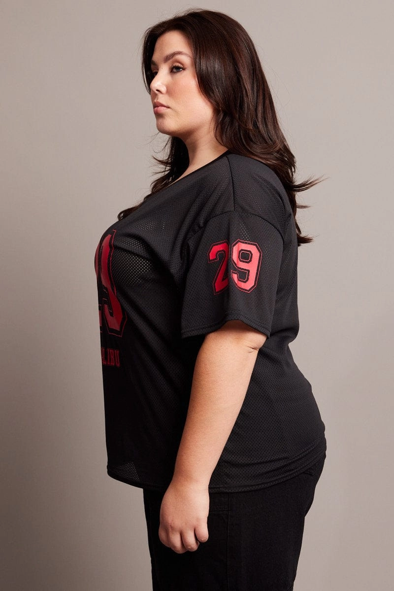 Black Graphic T-shirt Short Sleeve V-Neck oversized but not shapeless