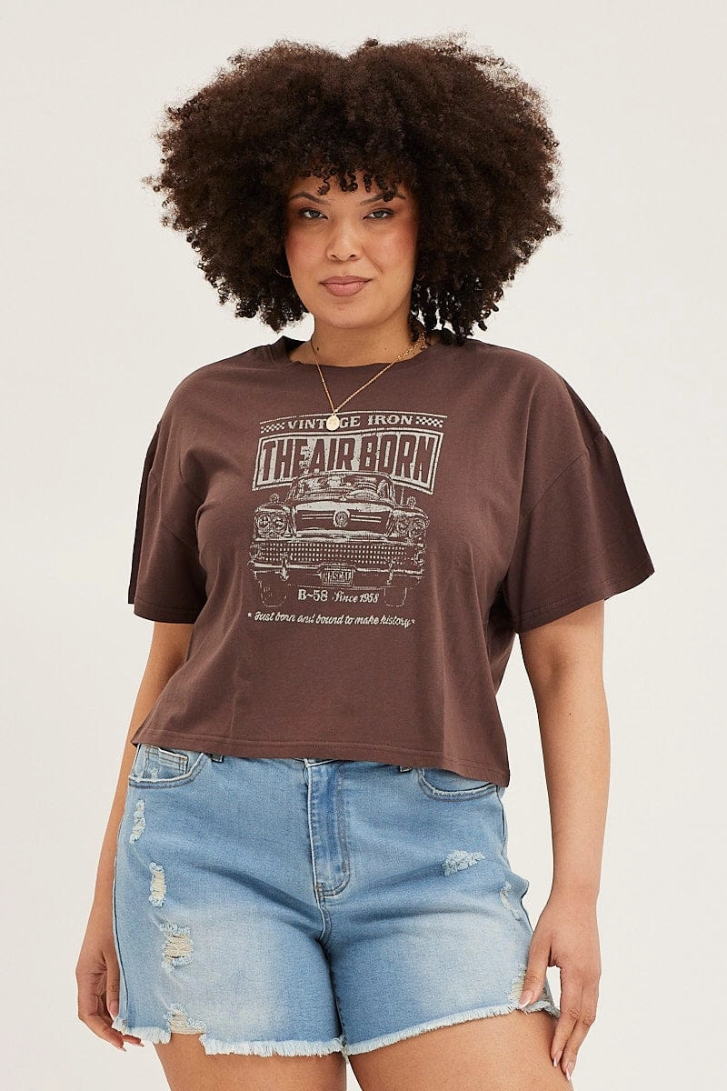 Brown Short Sleeve Graphic Crop T-shirt Quick Fit Performance MoistureWicking Technology