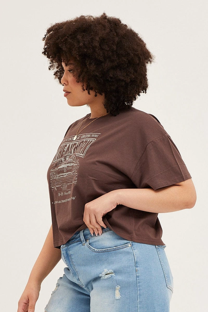 All Season Wear Brown Short Sleeve Graphic Crop T-shirt