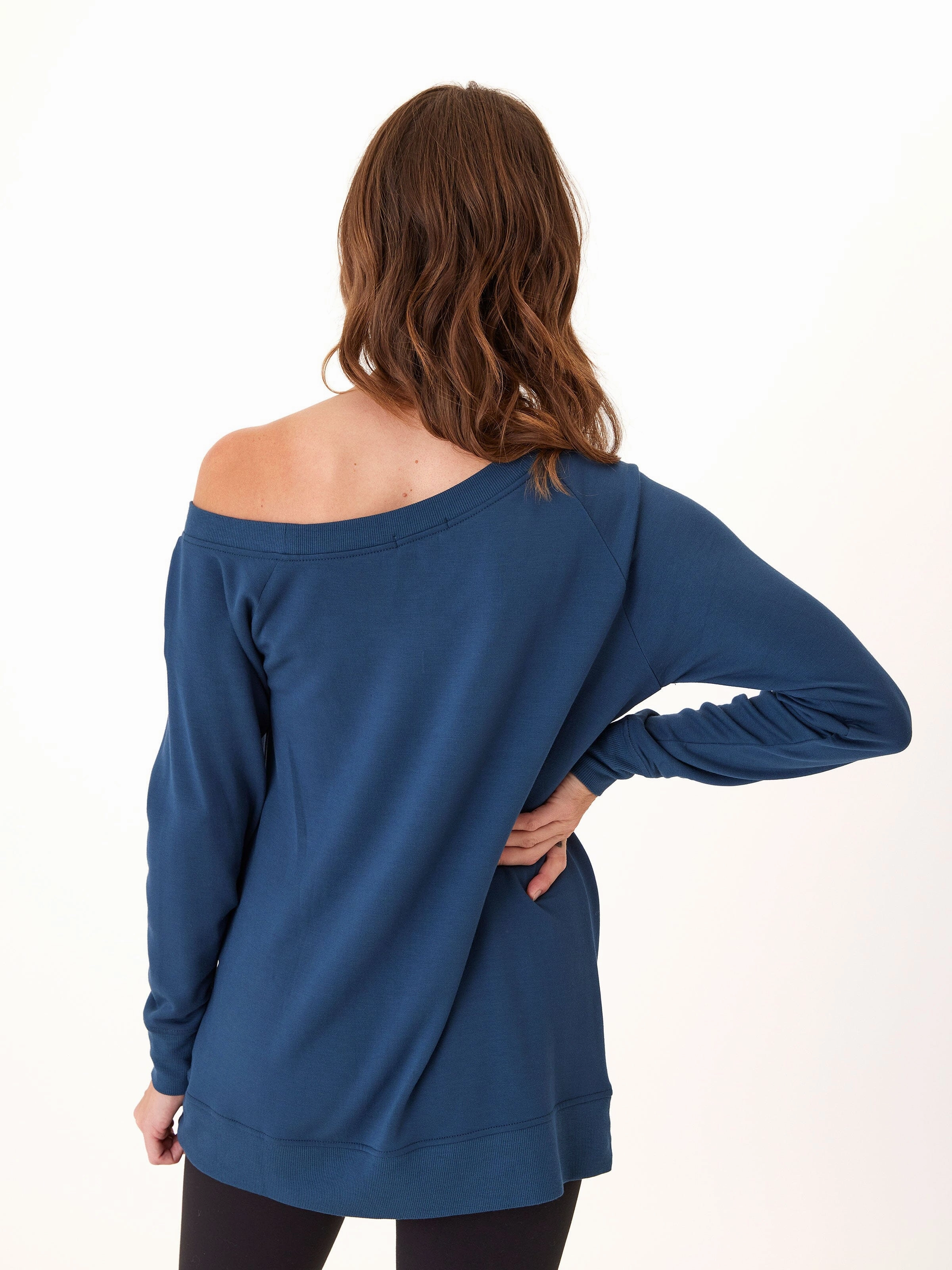 Ohara Feather Fleece Off Shoulder Sweatshirt Thermal Regulation System
