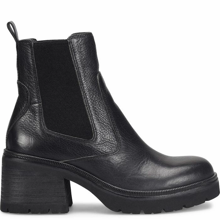 Metal Edge Waterproof Stylish Explorer Sofft Women's Jordie Chelsea Boot - Black