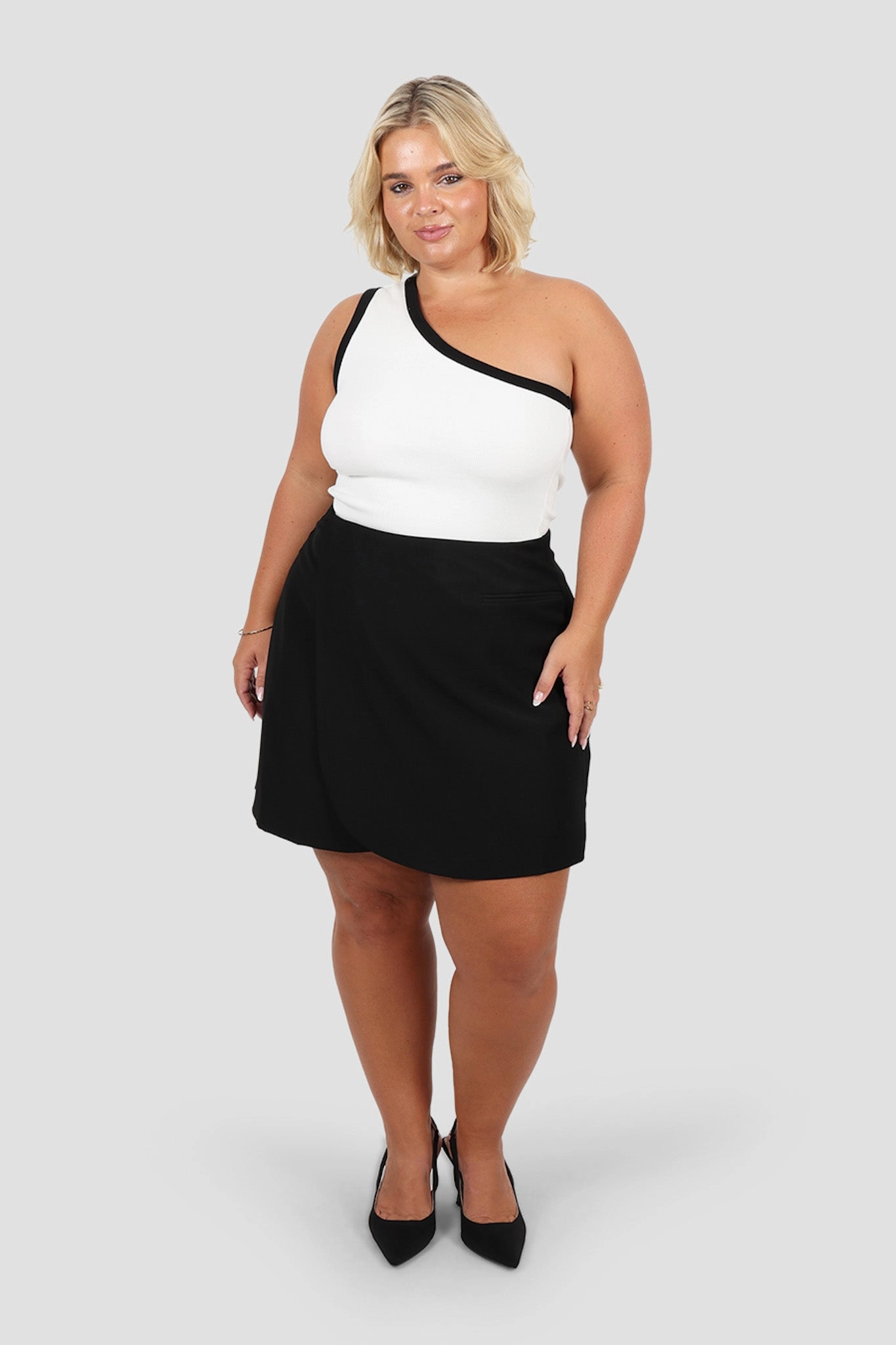 High Street Chic Modest Wear PORTER SKIRT BLACK