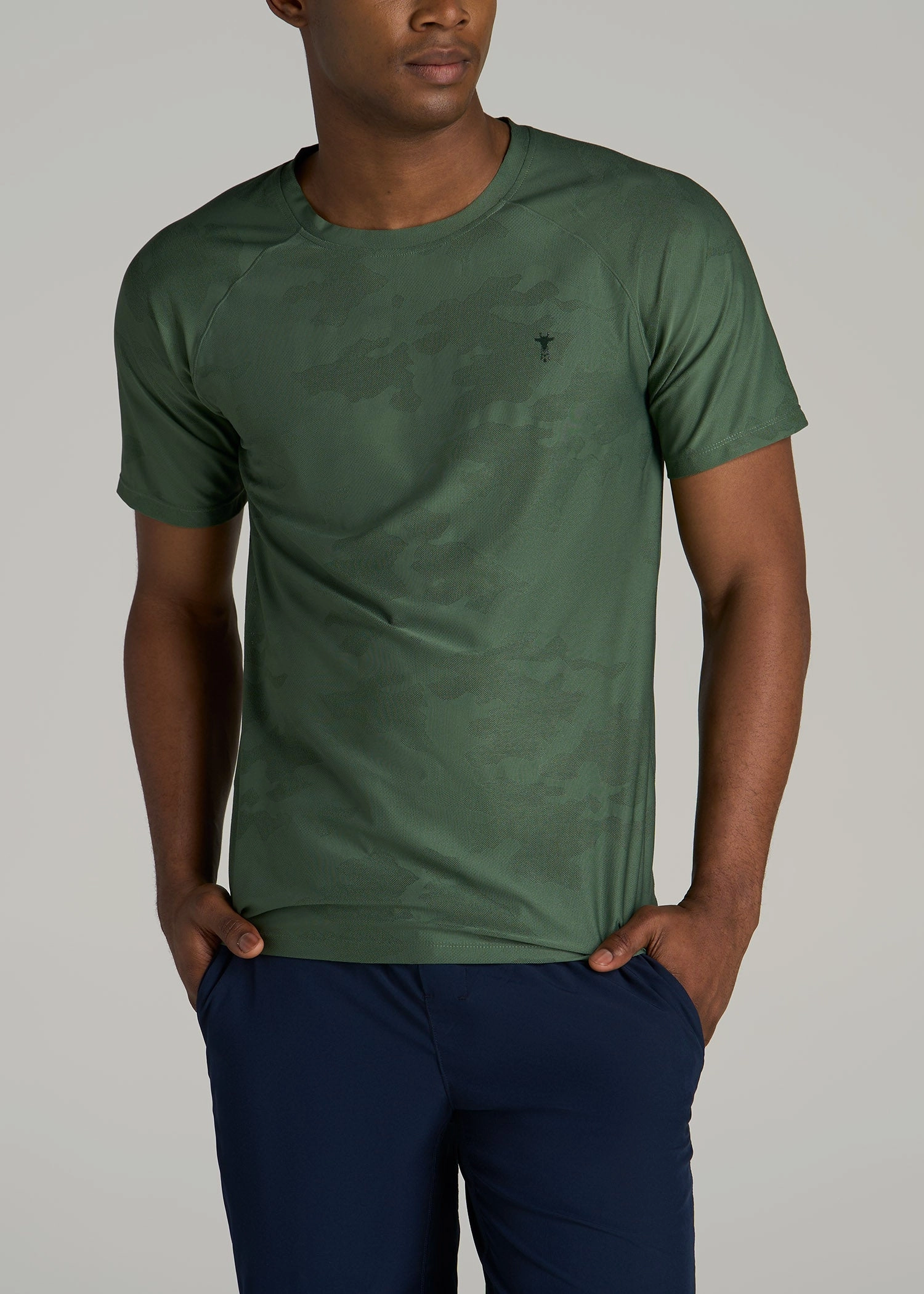 Jacquard Training T-Shirt for Tall Men in Forest Green OdorResistant Coating AdaptiveFitFabric