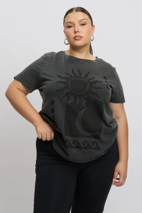 Reinforced Collar Grey Graphic T Shirt Short Sleeve Crew Neck