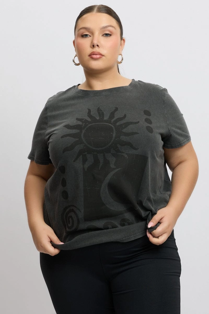 Grey Graphic T Shirt Short Sleeve Crew Neck Ergonomic Cut