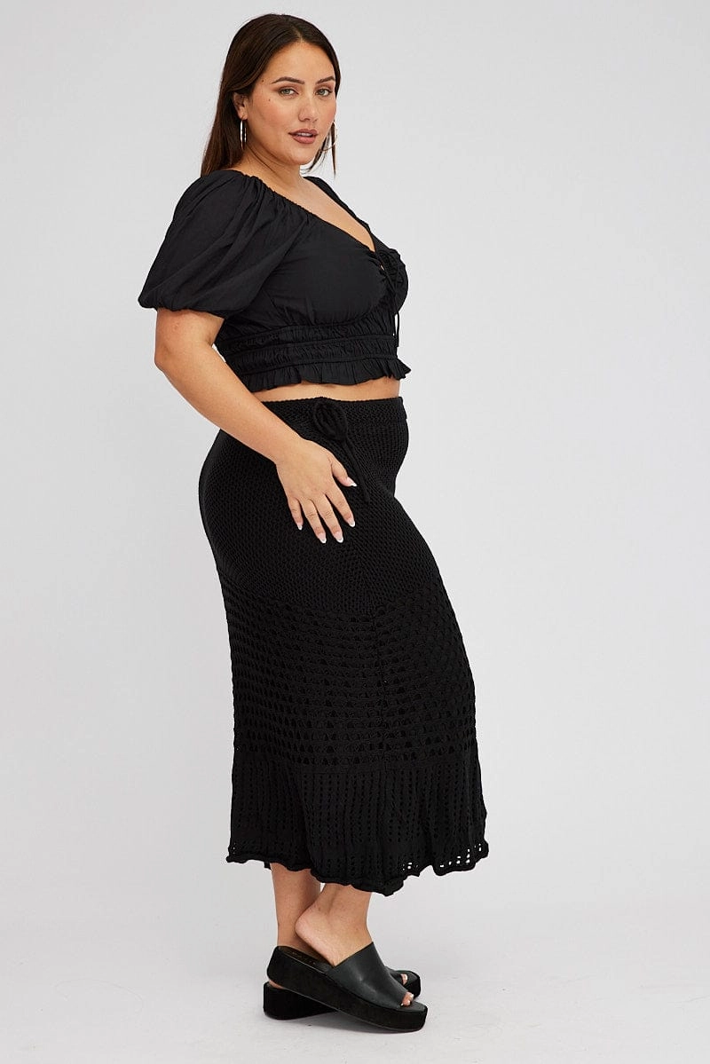 Season To Season Embroidered Detail Black Crochet Long Skirt