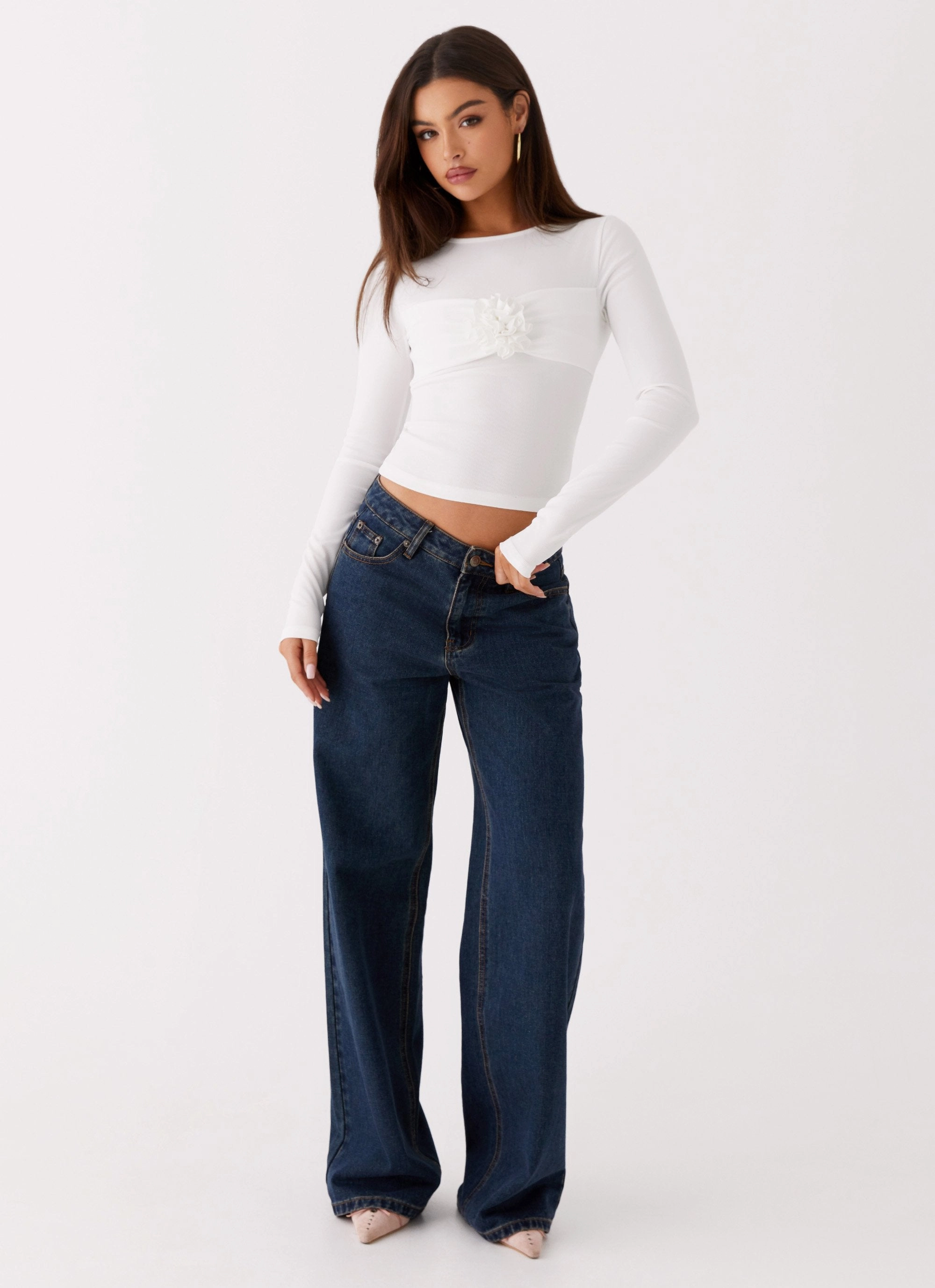 Jeyda Long Sleeve Rose Top - White Quality - conscious Movie