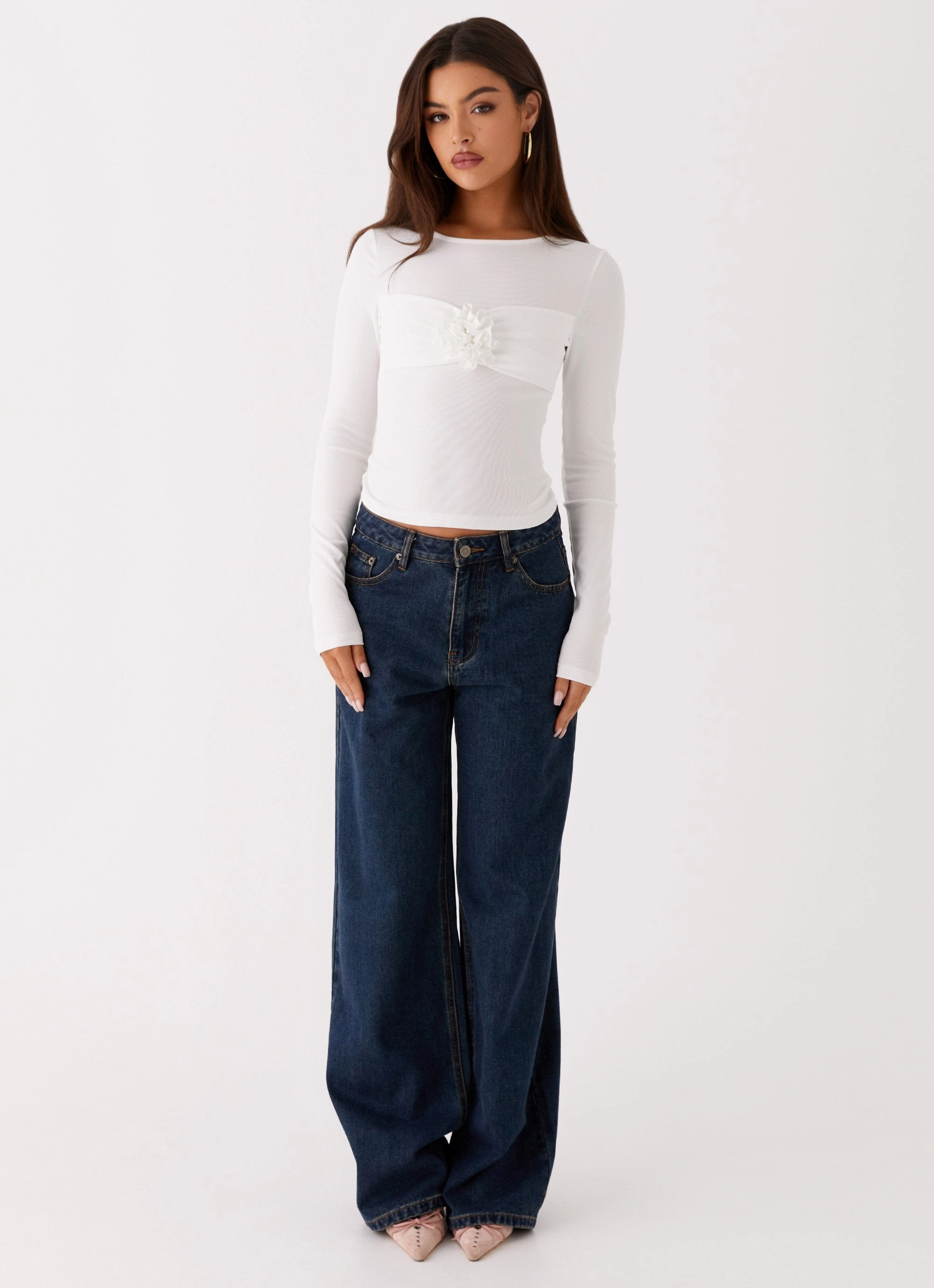 Airflow Mesh Ventilation hook Jeyda Long Sleeve Rose Top - White