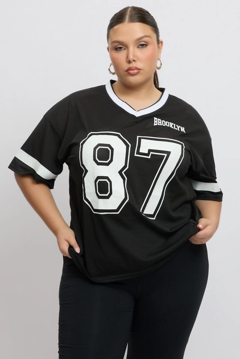 Minimal Look Black Graphic T Shirt Short Sleeve V Neck