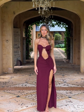 Silky Silhouette Slimming Shape ROCCO MAXI DRESS WINE