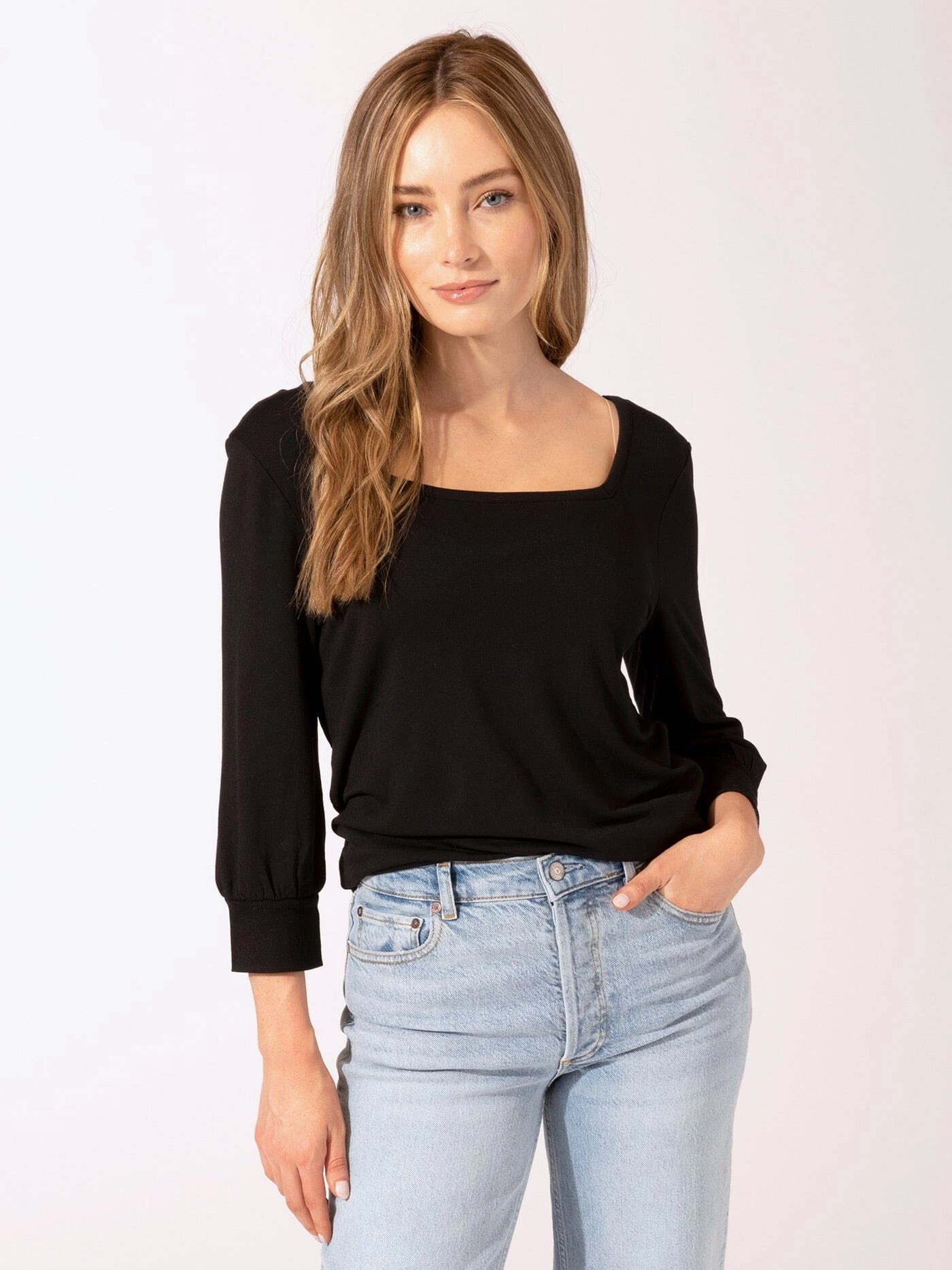 Hypoallergenic Textile Rosalinda Square Neck Sweatshirt