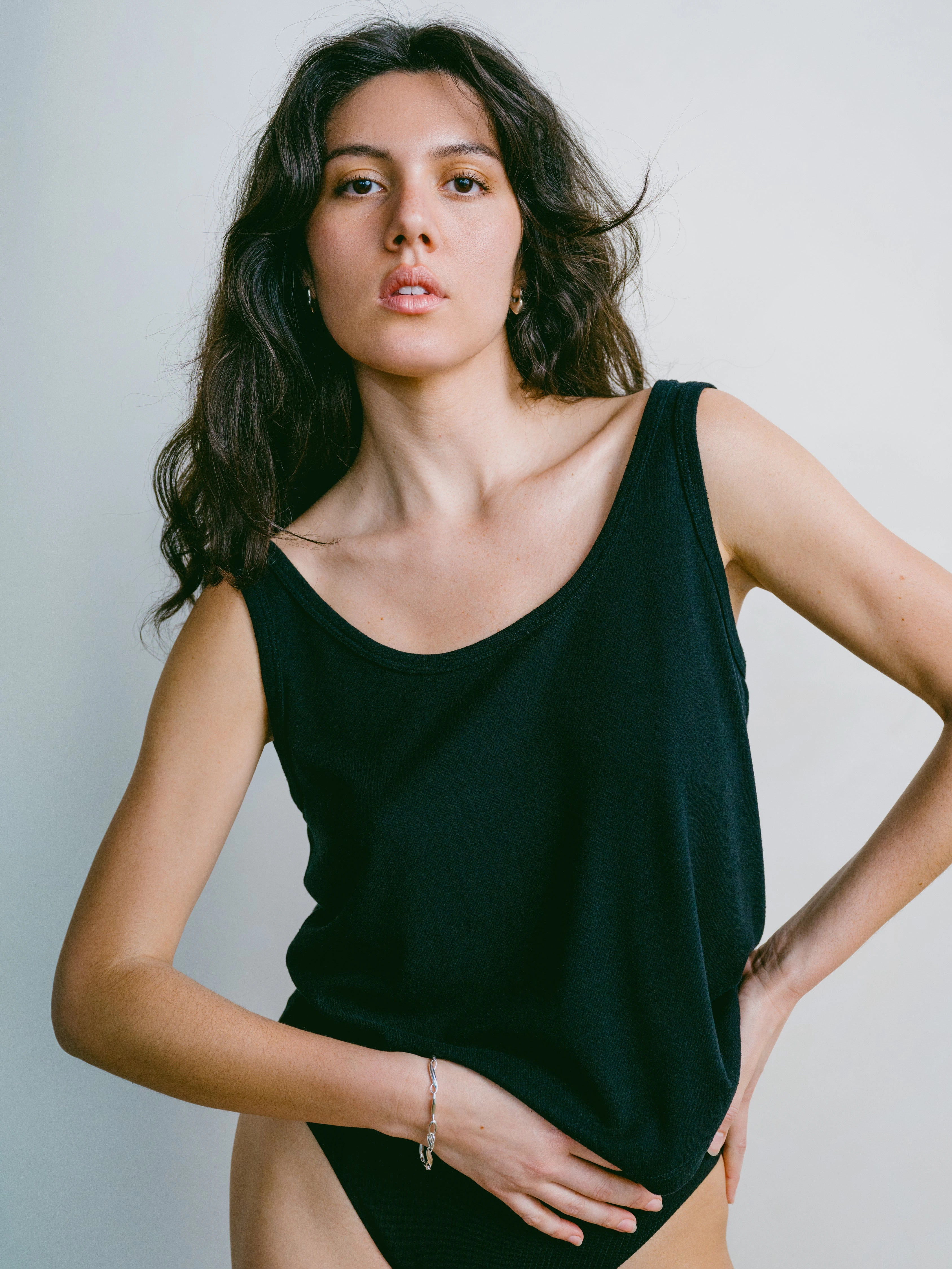 Scoop Tank, Regen Silk Noil Jersey, Black Low Impact Dye